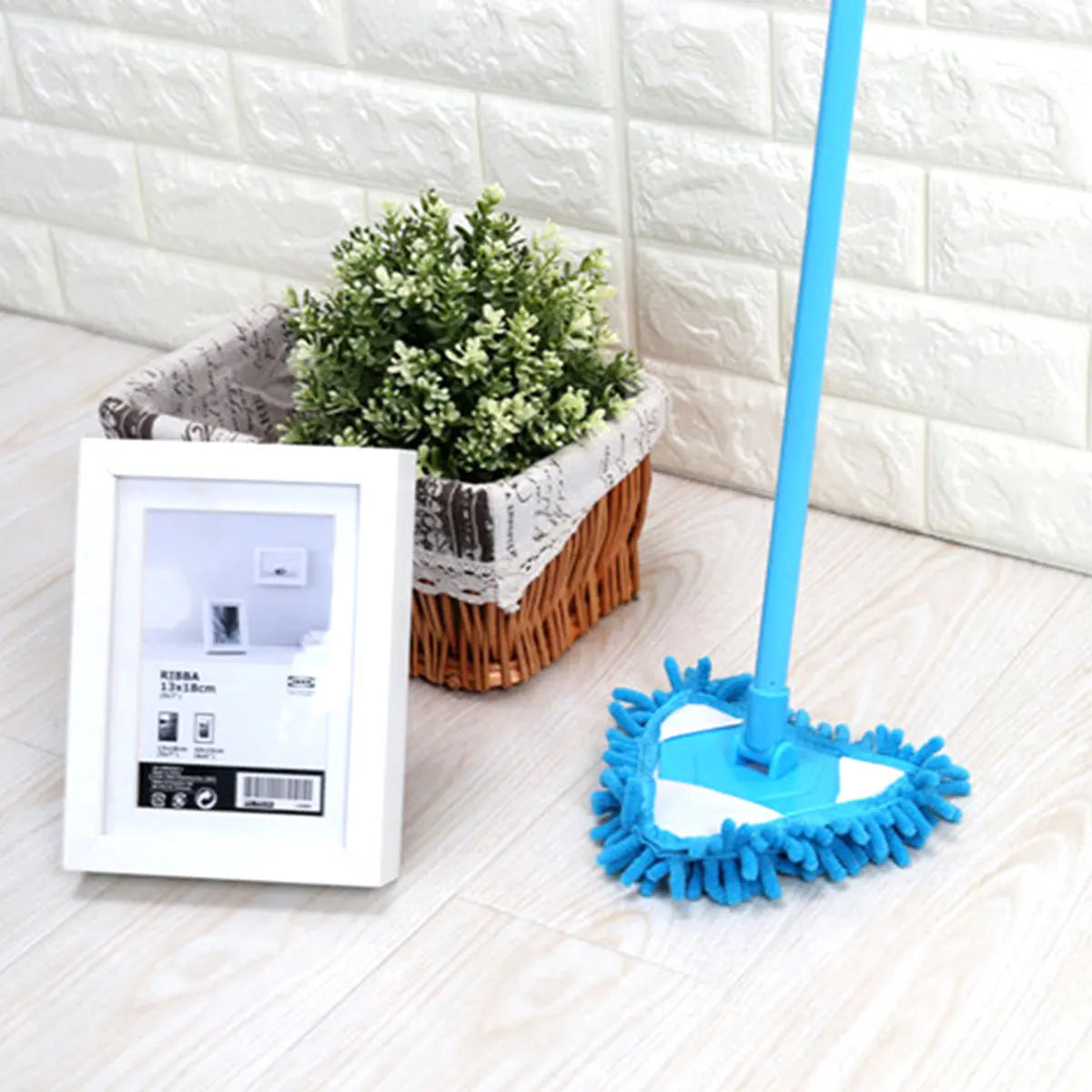 Adjustable Triangle Cleaning Mop with Extendable Handle