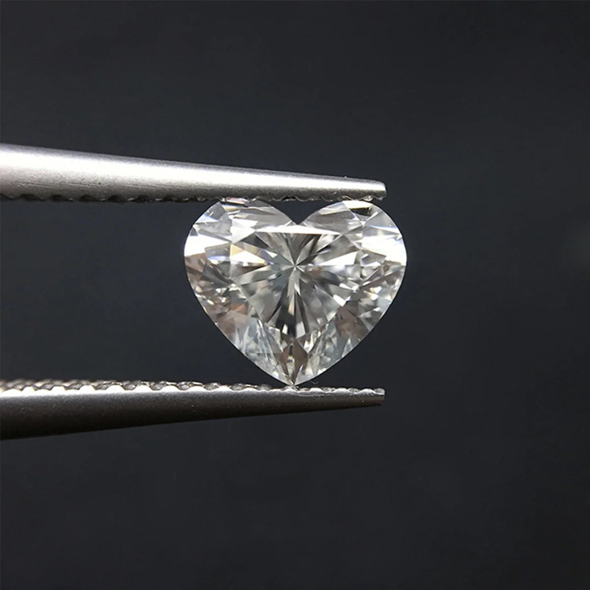 Real Heart Cut Loose Moissanite Stones 0.1ct to 12ct Gems D Color VVS1 Pass Diamond Test with GRA Certificate Jewelry Material