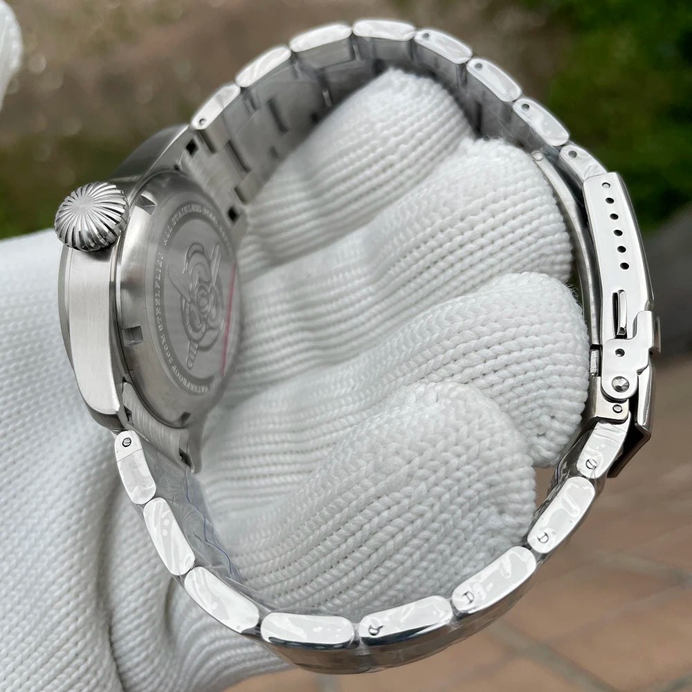 Steel Watch SF740V Quartz Wristwatch Luminous 200M Waterproof